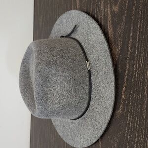 Brixton Hat 7 (56cm) Small EUC GRAY FEDORA